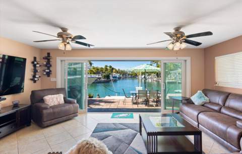 21 Bougainvillea Avenue, Key Haven FL - photo 13 of 34