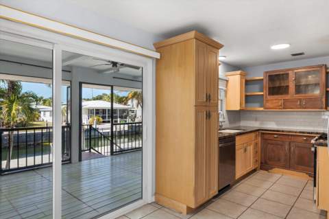 1634 Lantana Lane, Big Pine Key FL - photo 18 of 42