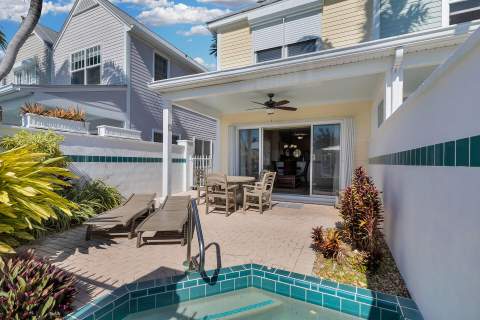 7017 Harbor Village Drive, Duck Key FL - photo 9 of 31