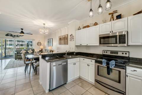 7061 Harbor Village Drive, Duck Key FL - photo 8 of 51