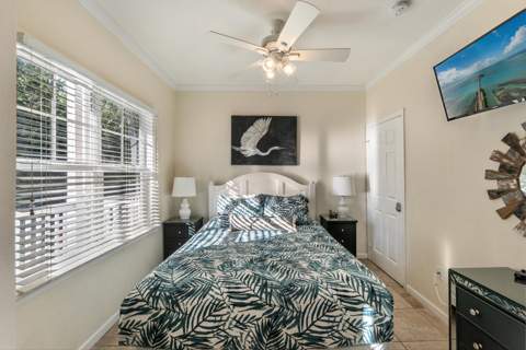 7061 Harbor Village Drive, Duck Key FL - photo 9 of 51