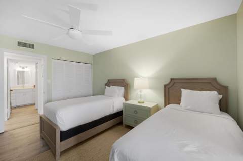 8204 Marina Villas Drive, Duck Key FL - photo 24 of 45
