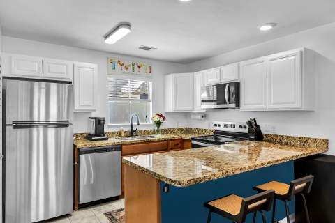 1075 Duval Street #R10, Key West FL - photo 7 of 38