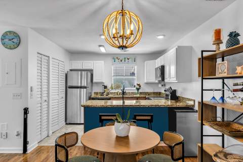 1075 Duval Street #R10, Key West FL - photo 10 of 38