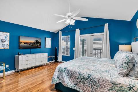 1075 Duval Street #R10, Key West FL - photo 18 of 38