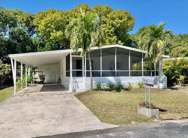 914 S Emerald Drive