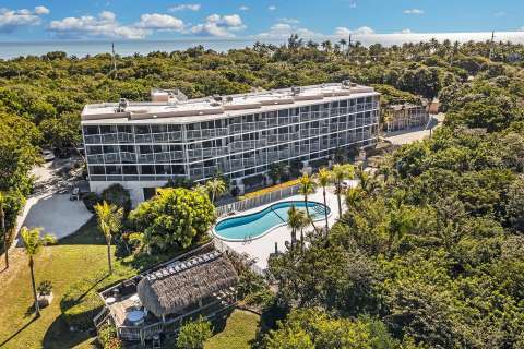 80450 Overseas Highway #Apt 106, home for sale in Upper Matecumbe Key Islamorada 33036