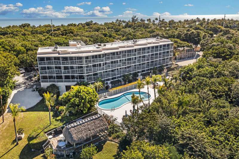 2 bedroom Condominium at 80450 Overseas Highway #Apt 106, Sand Pebbles (80.5), Upper Matecumbe Key Islamorada — photo 1