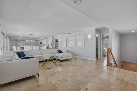 320 5Th Street, Key Colony FL - photo 10 of 53