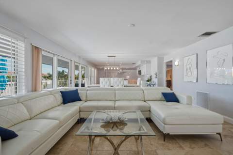 320 5Th Street, Key Colony FL - photo 9 of 53