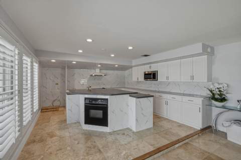 320 5Th Street, Key Colony FL - photo 17 of 53
