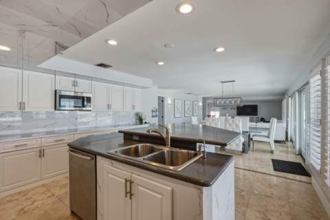 320 5Th Street, Key Colony FL - photo 20 of 53