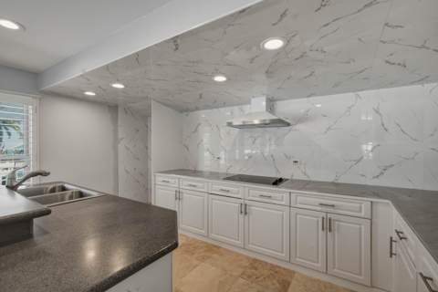 320 5Th Street, Key Colony FL - photo 21 of 53