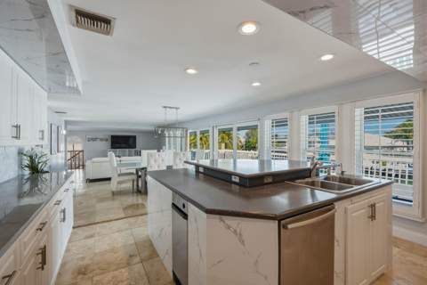 320 5Th Street, Key Colony FL - photo 19 of 53