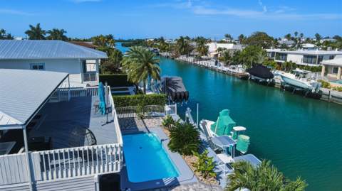 320 5Th Street, Key Colony FL - photo 6 of 53