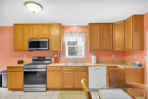 307 Avenue B, Big Coppitt FL - photo 9 of 28