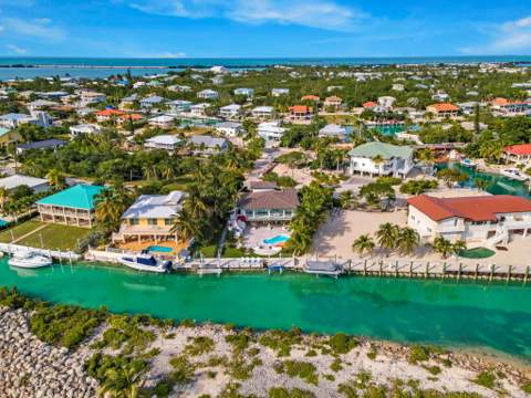 210 W Seaview Circle, Duck Key FL - photo 13 of 69