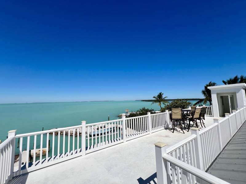 6 bedroom Single Family Residence at 20 Avacado Street, Misc Upper Matacumbe (82.0), Upper Matecumbe Key Islamorada — photo 4