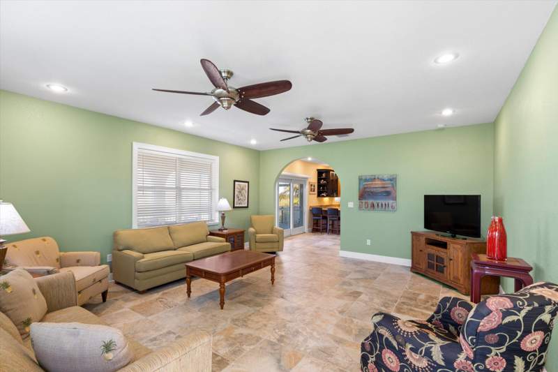3 bedroom Single Family Residence at 29549 Forrestal Avenue, Pine Channel Estates (29.5), Big Pine Key — photo 4