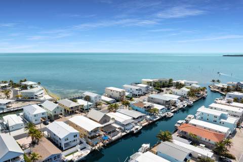 226 Normandy Drive, Key Largo FL - photo 12 of 63