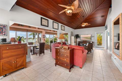 17041 Marlin Drive, Sugarloaf Key FL - photo 9 of 74