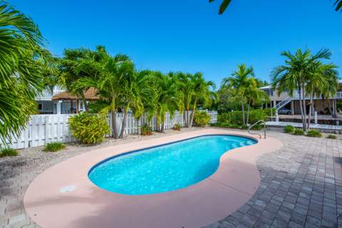 643 Indies Road, Ramrod Key FL - photo 10 of 50