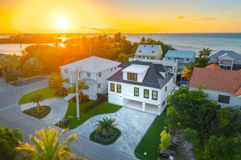 3 Evergreen Avenue, Key Haven FL - photo 11 of 88