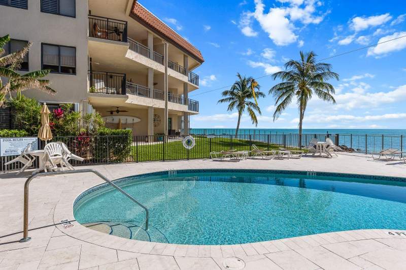 2 bedroom Condominium at 1001 W Ocean Drive #1-201, Monte Christo (53.5), Key Colony — photo 4