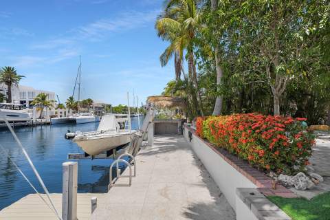 136 San Remo Drive, Plantation Key FL - photo 13 of 66