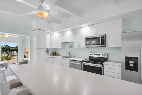 70 7Th Street, Key Colony FL - photo 7 of 46