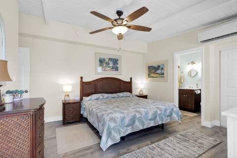 70 7Th Street, Key Colony FL - photo 17 of 46