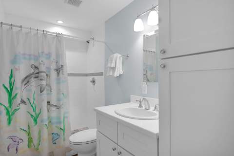 70 7Th Street, Key Colony FL - photo 23 of 46
