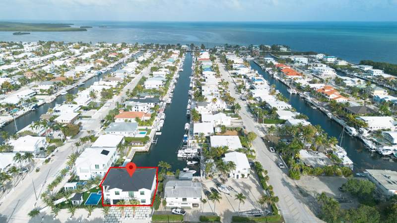 6 bedroom Single Family Residence at 258 Caribbean Drive, Port Largo (100.0), Key Largo — photo 4