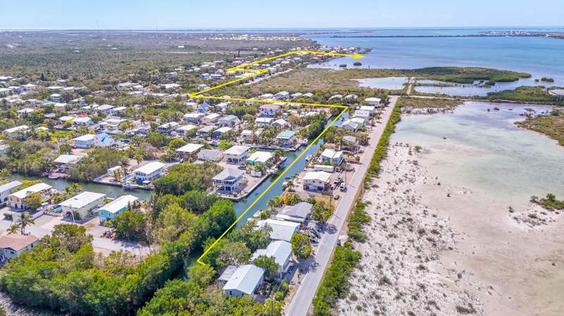 2 bedroom Single Family Residence at 1719 Narcissus Avenue, Eden Pines Colony (29.0), Big Pine Key — photo 4