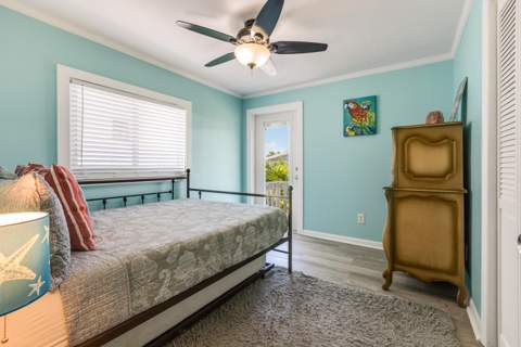280/290 3rd Street, Key Colony FL - photo 23 of 28