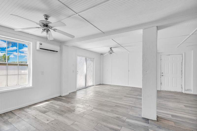 4 bedroom Single Family Residence at 477 W 105Th Street Ocean, Palms, The (53.0), Marathon — photo 4