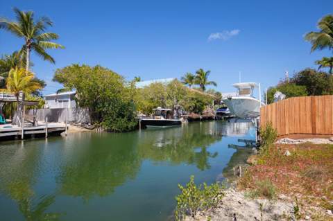 662 Blackbeard Road, Little Torch Key FL - photo 16 of 32