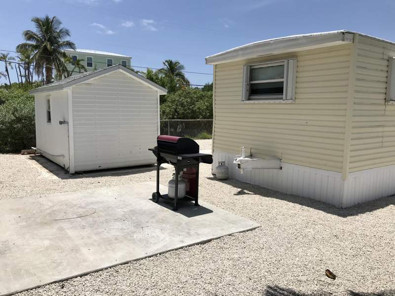 2 bedroom Mobile Home at 31247 Avenue I, Sands Sub (31.0), Big Pine Key — photo 5