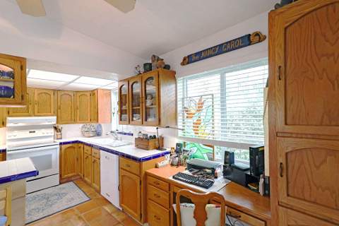 544 Plante Street, Key Largo FL - photo 6 of 31