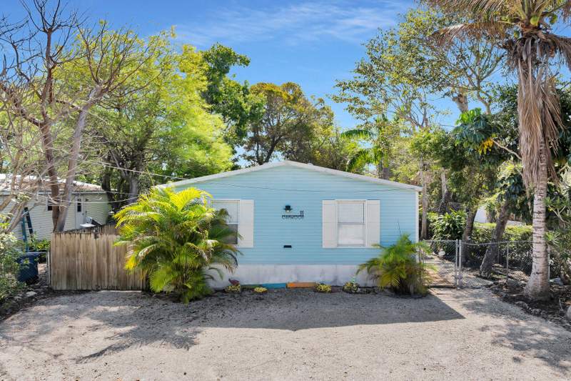 3 bedroom Mobile Home at 11 Oakwood Avenue, Largo Highlands (106.0), Key Largo — photo 3