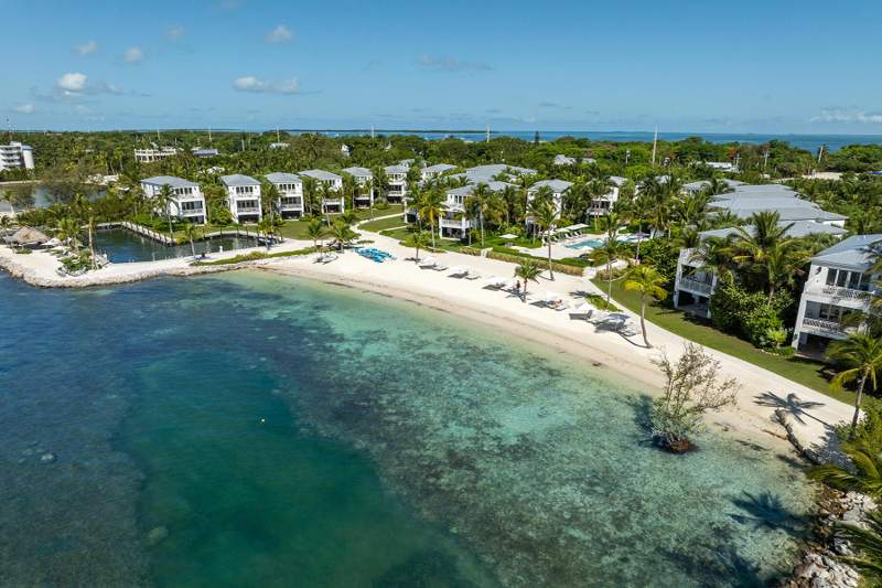 4 bedroom Single Family Residence at 82779 Old Highway #15, Russell Estates (83.2), Upper Matecumbe Key Islamorada — photo 4