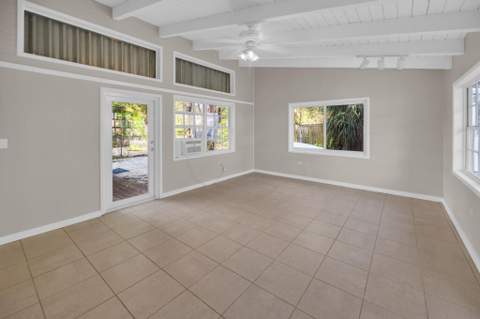 124 S Hammock Road, Upper Matecumbe Key Islamorada FL - photo 8 of 23