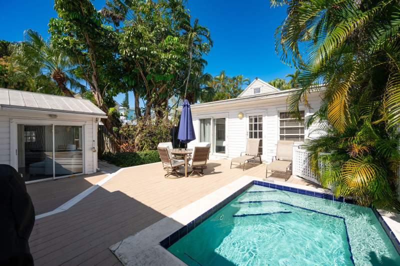 3 bedroom Condominium at 912 James Street #2, Old Town - Unlisted (1.0), Key West — photo 2