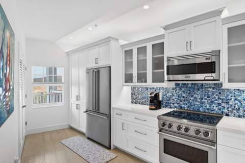 5605 College Road ## E305, Key West FL - photo 10 of 40
