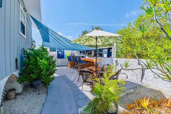 3 bedroom Single Family Residence at 1540 Lantana Lane, Eden Pines Colony (29.0), Big Pine Key — photo 5