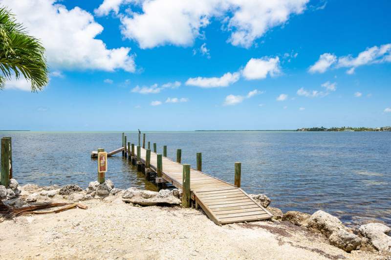 4 bedroom Single Family Residence at 21640 Overseas Highway, Sacarma (21.0), Cudjoe Key — photo 3