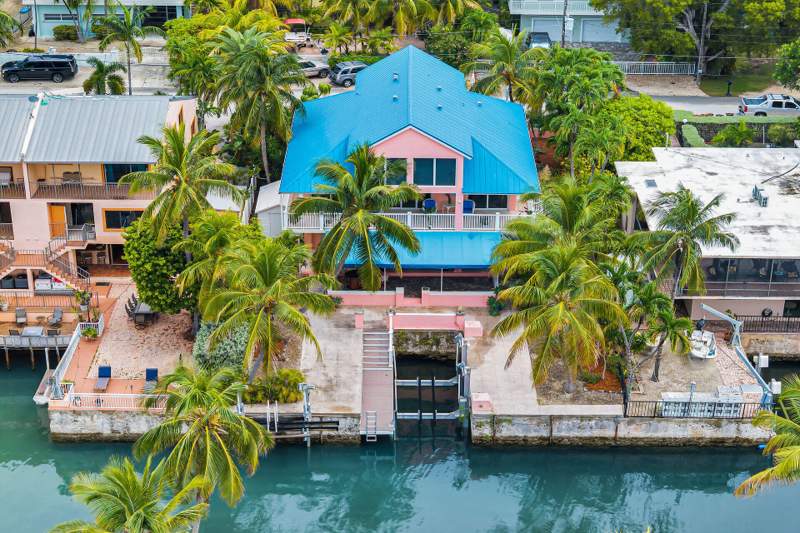 4 bedroom Single Family Residence at 1218 Mockingbird Road, Lime Grove Estates (96.0), Key Largo — photo 2
