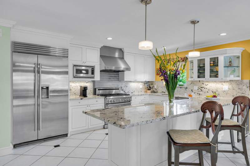 4 bedroom Single Family Residence at 1218 Mockingbird Road, Lime Grove Estates (96.0), Key Largo — photo 3