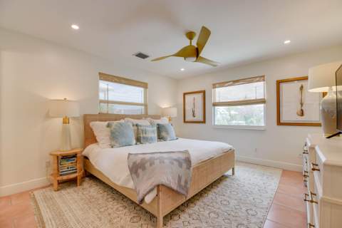 637 E Caribbean Drive, Summerland Key FL - photo 16 of 47