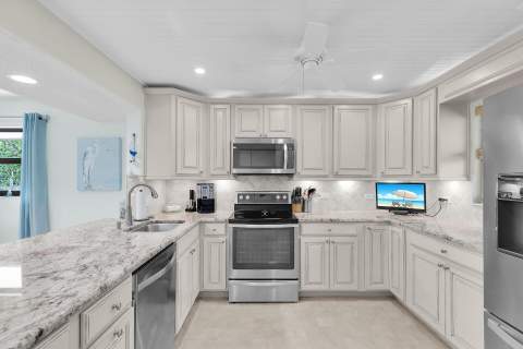 88181 Old Highway #B3, Plantation Key FL - photo 15 of 56